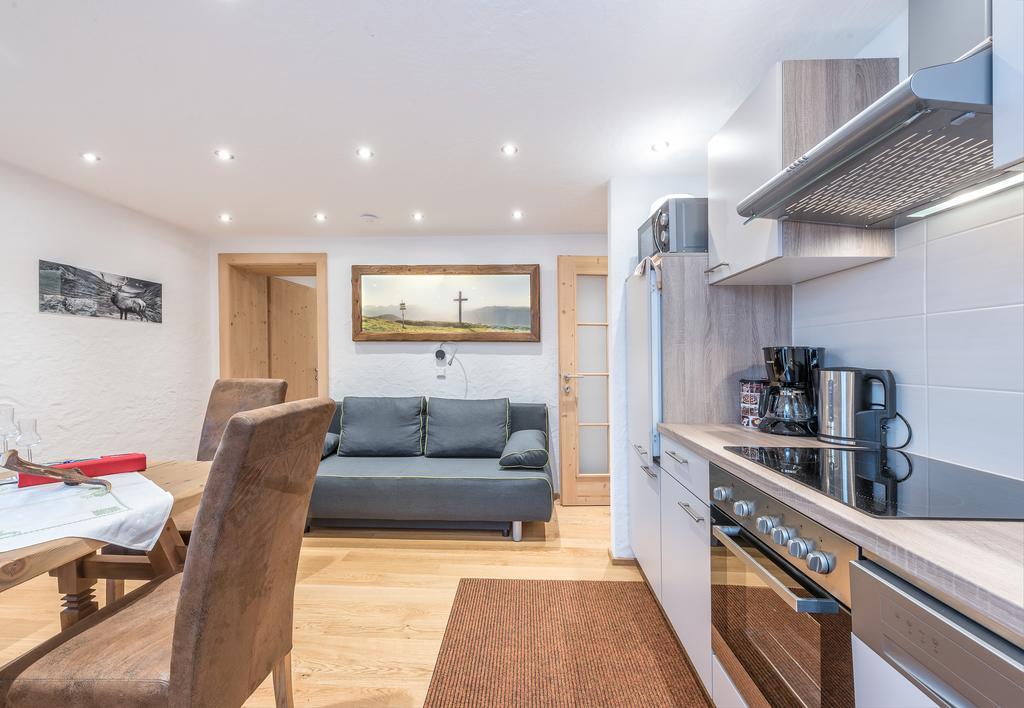 Haus Moesenlechner Appartement Maishofen Buitenkant foto